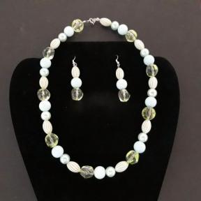 Ocean Green Light Beaded Jewelry Set